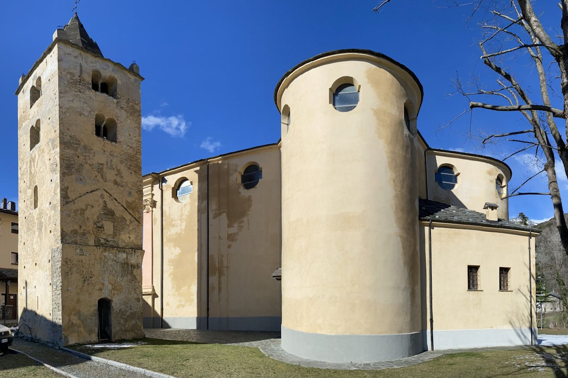 La grande chiesa di Verrayes
