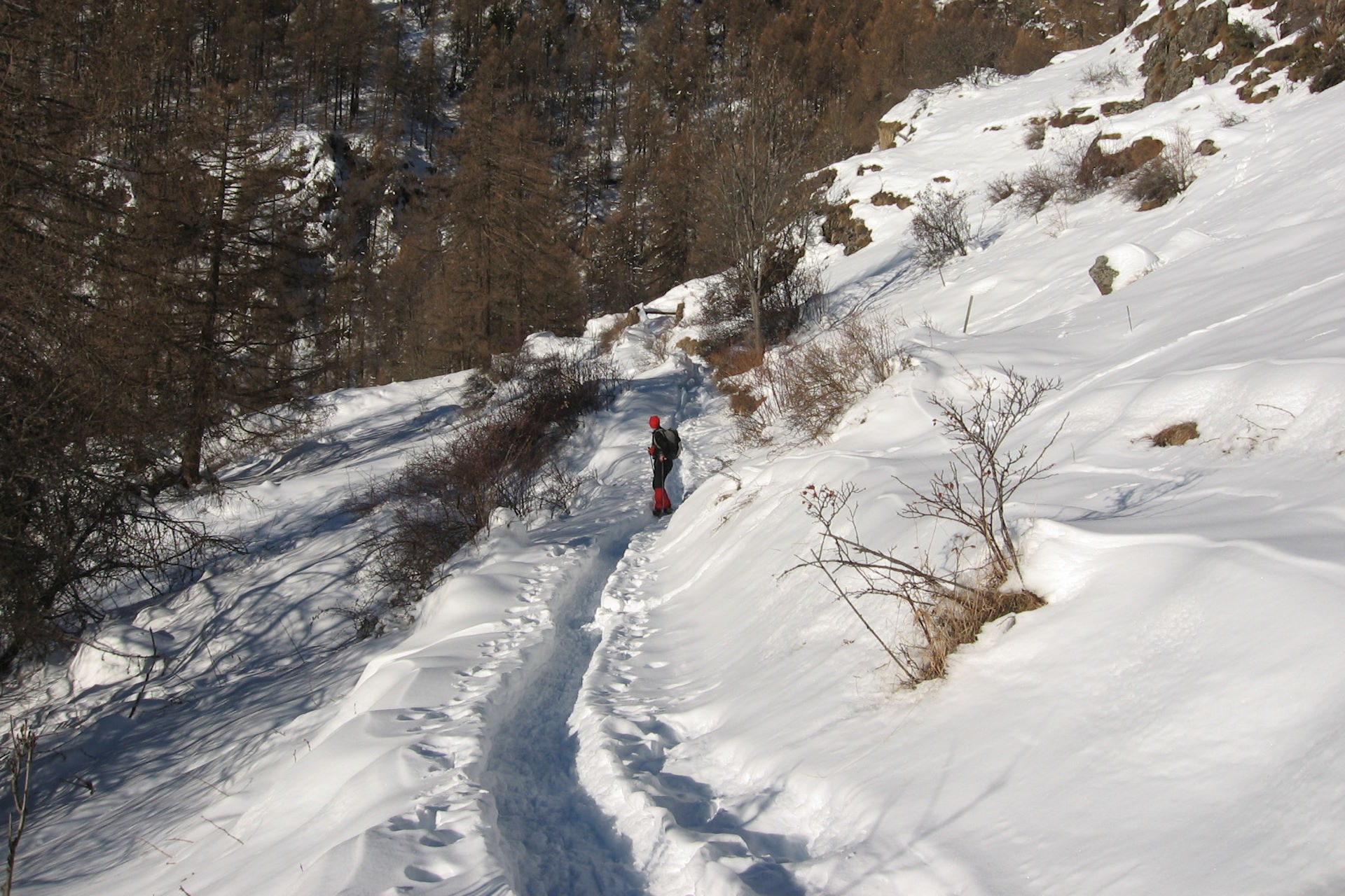 Il traverso per entrare nella valle